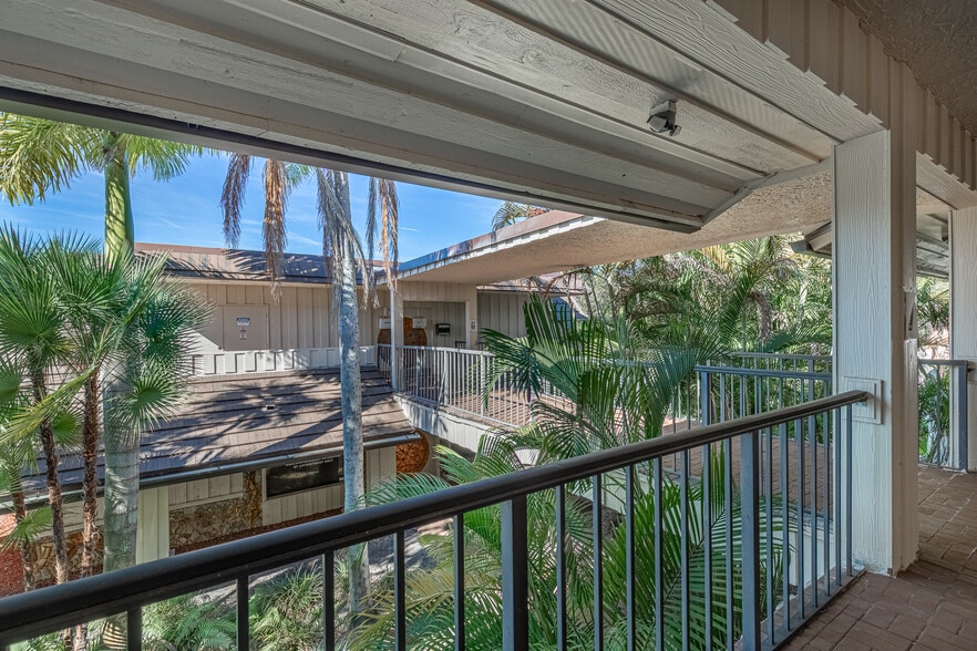 More Photos Of 2929 N University Dr, Coral Springs Medical For Sale