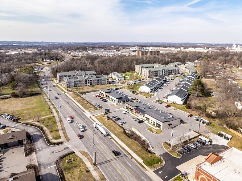 More Photos Of 500-512 Hadley Village Blvd, Old Hickory Storefront For Sale
