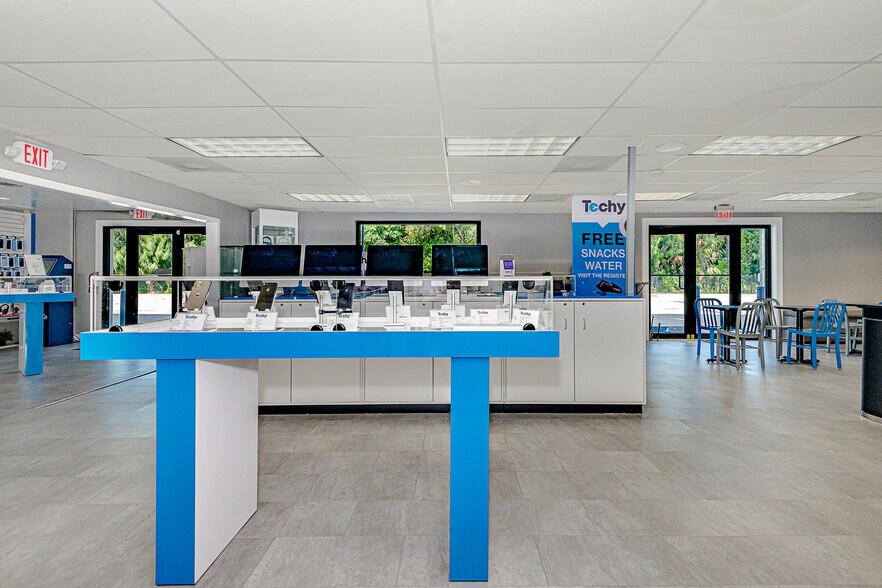 More Photos Of 3000 SW 4th Ave, Fort Lauderdale Warehouse For Lease