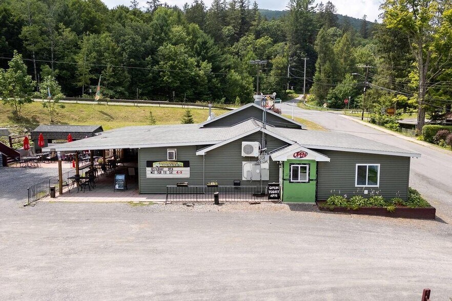 Primary Photo Of 46 Depot St, Fleischmanns Restaurant For Sale