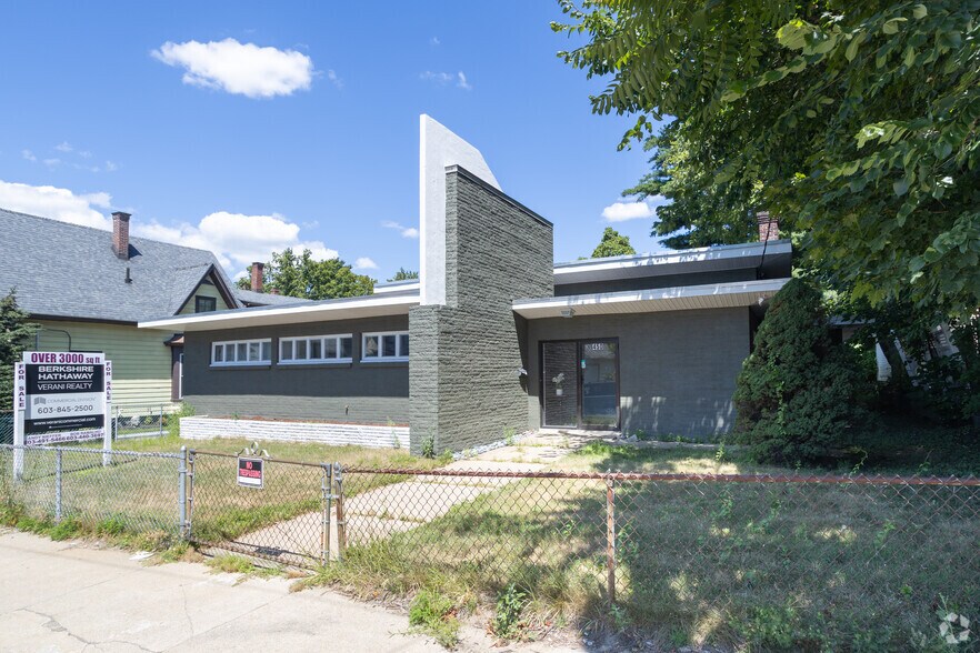 Primary Photo Of 450 Hanover St, Manchester Lodge Meeting Hall For Sale