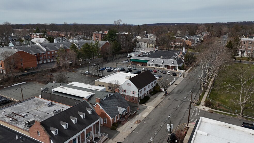 More Photos Of 195 Elm St, Westfield Office For Lease