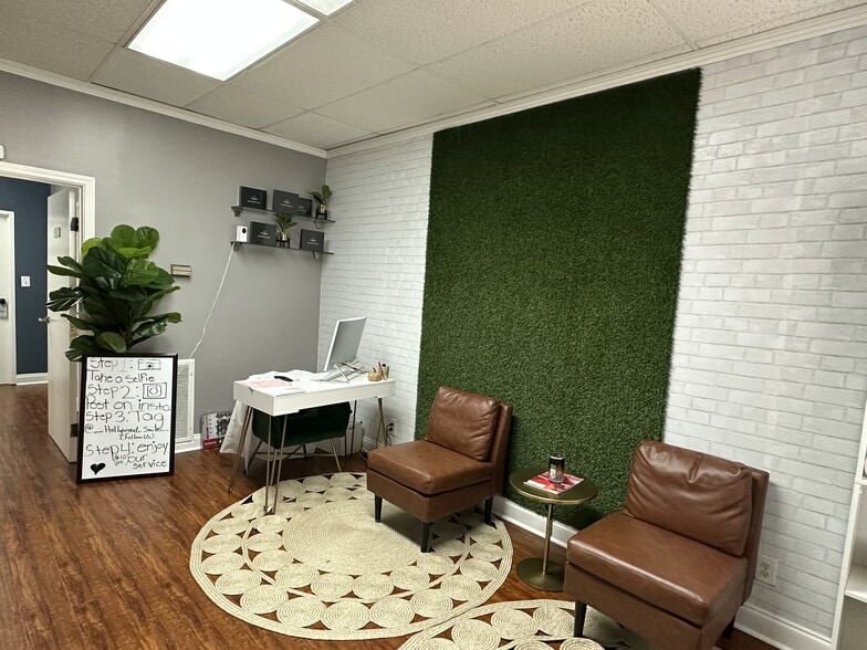 More Photos Of 3040 Holcomb Bridge Rd, Norcross Medical For Lease