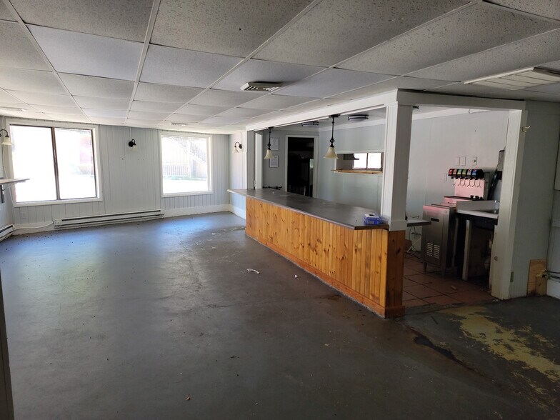 More Photos Of 693 Slaty Fork Rd, Slatyfork Restaurant For Lease