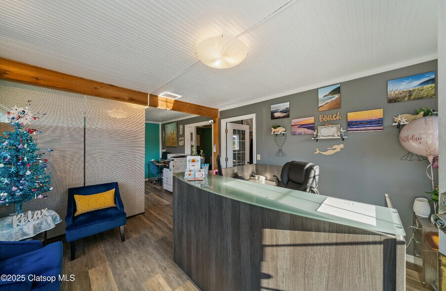 More Photos Of 186 Laneda Ave, Manzanita Storefront Retail Office For Sale