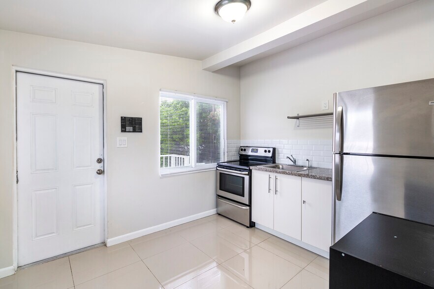 More Photos Of 268 NW 34th St, Miami Apartments For Sale