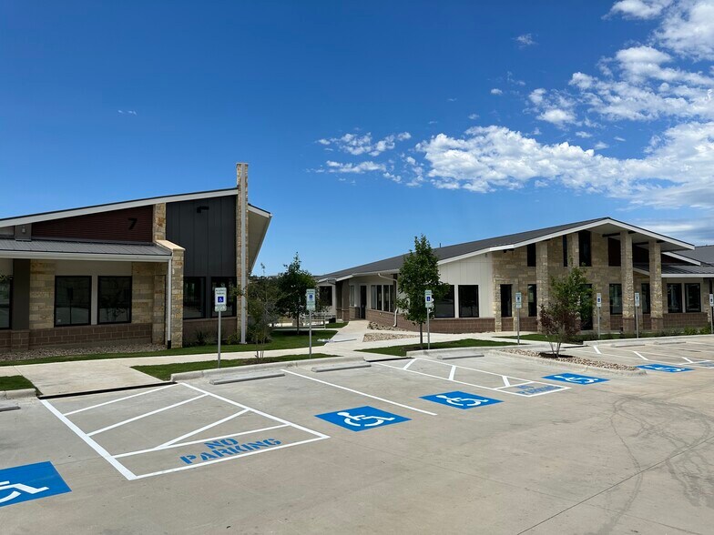 More Photos Of 13341 W Highway 290, Austin Medical For Sale