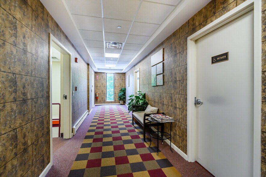 More Photos Of 630 Park St, Stoughton Office For Lease