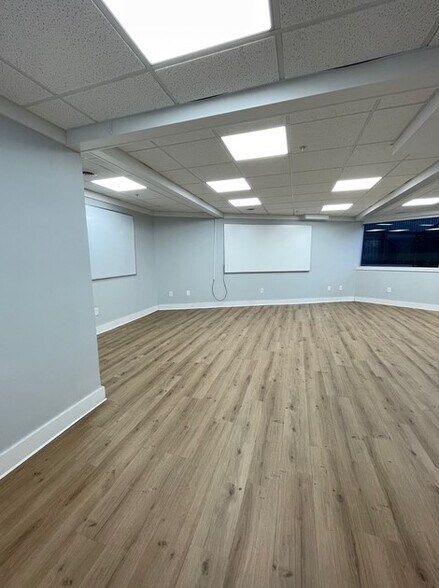 More Photos Of 777 N 500 W, Provo Medical For Lease