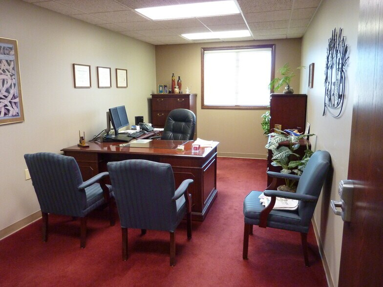 More Photos Of 1477 E 83rd Ave, Merrillville Medical For Lease