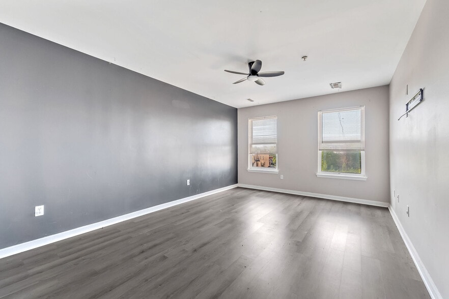 More Photos Of 139 State St, Camden Multifamily For Sale