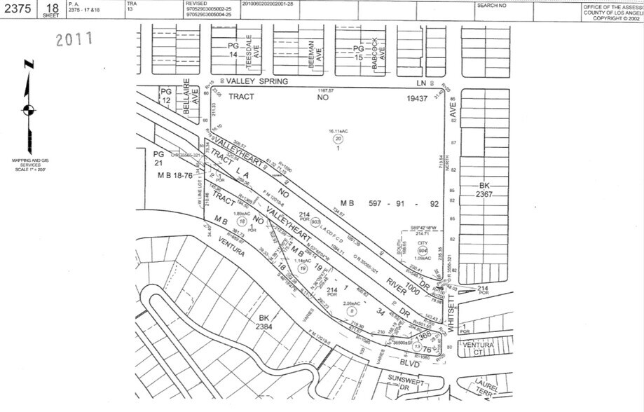 More Photos Of 12555-12565 Ventura Blvd, Studio City Department Store For Lease