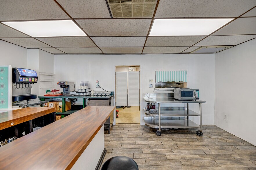 More Photos Of 430 W 3rd St, Nescopeck Restaurant For Sale