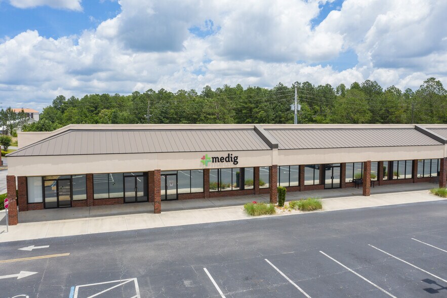 More Photos Of I-75 @ I-75 & U.S. 90, Lake City Unknown For Lease