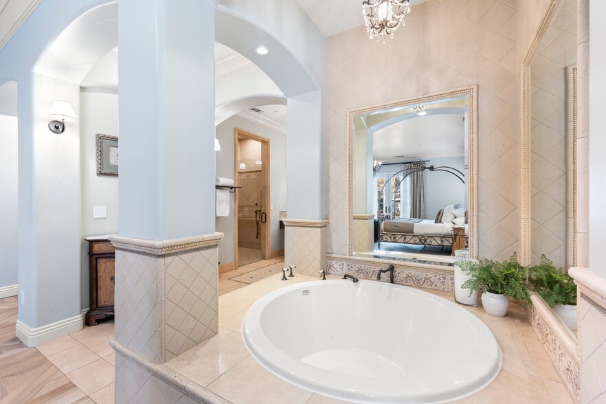 More Photos Of 1210 Arden Hills Ln, Sacramento Specialty For Sale