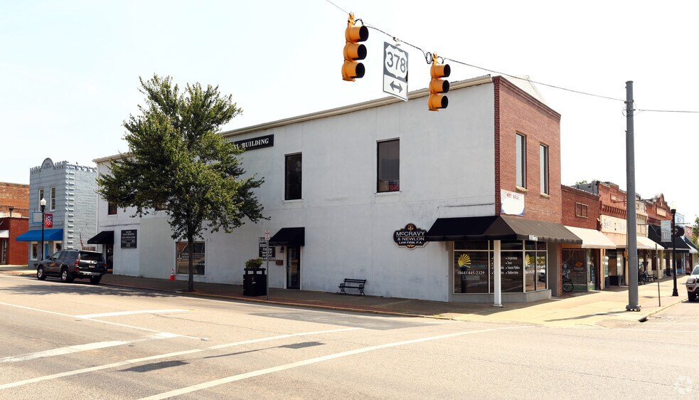 More Photos Of 101 E Church St, Saluda Storefront Retail Office For Sale