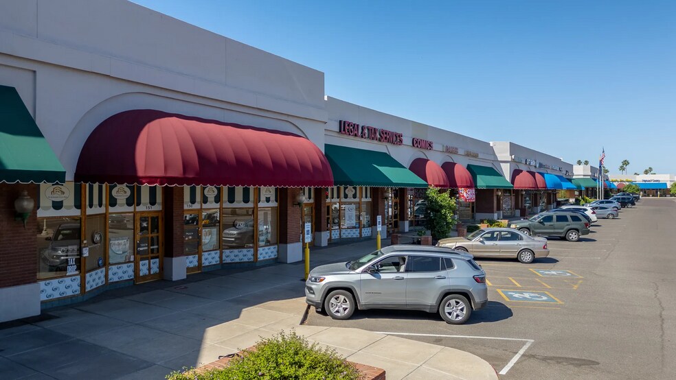 More Photos Of 10001 W Bell Rd, Sun City Unknown For Lease