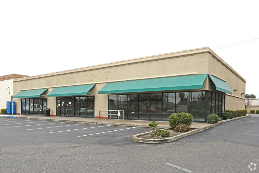More Photos Of 2119 E Hatch Rd, Modesto Storefront Retail Office For Lease