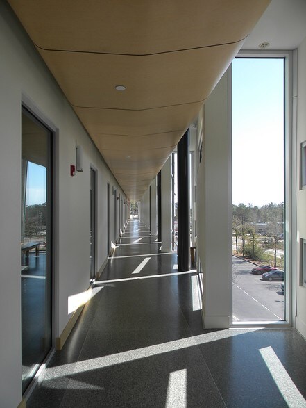 More Photos Of 8115 Market St, Wilmington Office For Sale