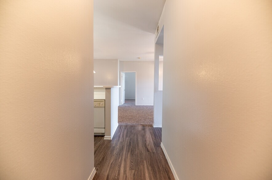 More Photos Of 300 Madison Ave, Childress Apartments For Sale