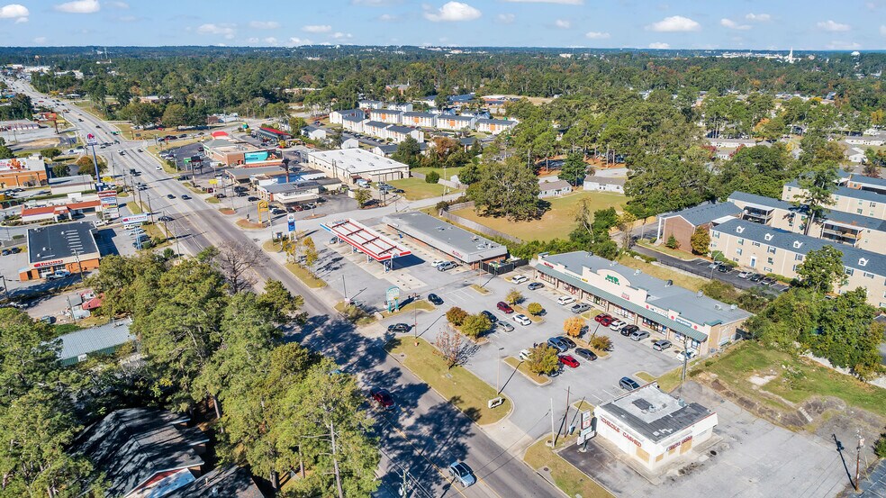 More Photos Of 3221 Wrightsboro Rd, Augusta Freestanding For Lease