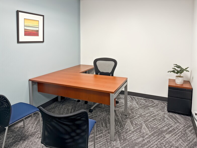 More Photos Of 3597 E Monarch Sky Ln, Meridian Coworking Space