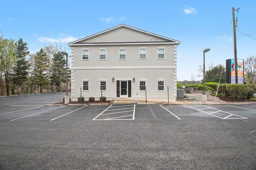 More Photos Of 1229 Garrisonville Rd, Stafford Medical For Lease