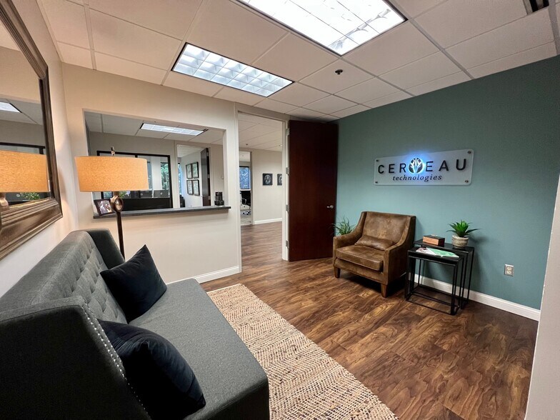 More Photos Of 308 N Peters Rd, Knoxville Office For Lease