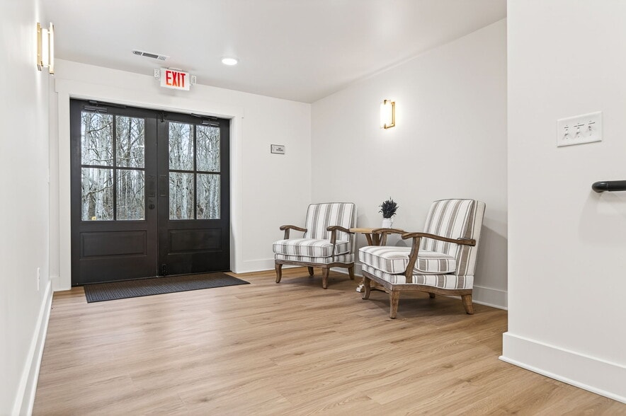 More Photos Of 1249 Gulf Rd, Spencer Golf Course Driving Range For Sale