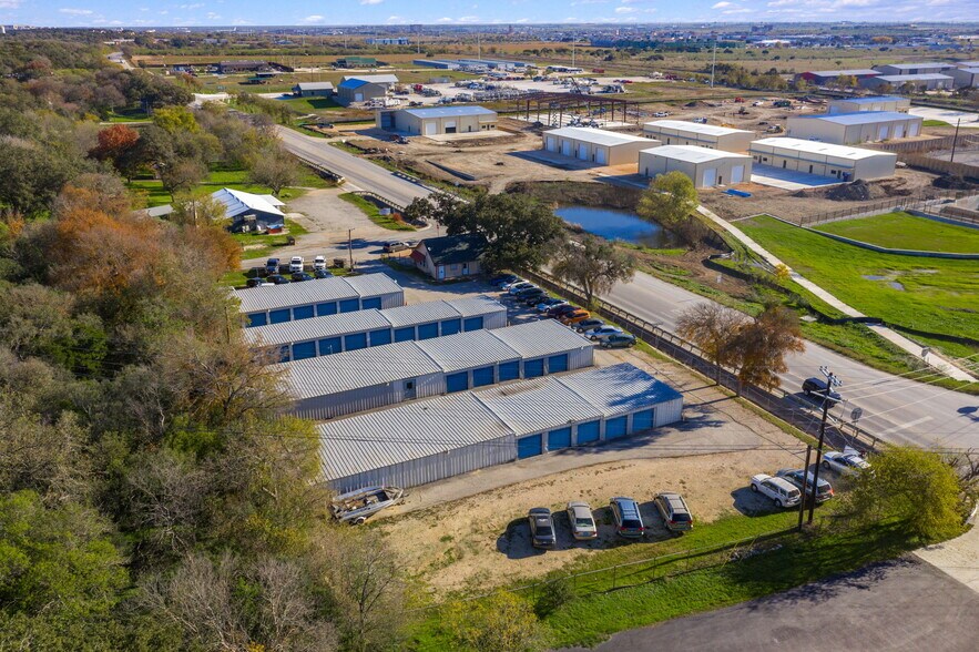 More Photos Of 145 Quail Run, San Marcos Self Storage For Sale