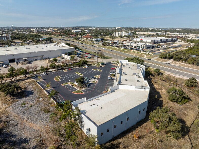 More Photos Of 2200 E Whitestone Blvd, Cedar Park Storefront Retail Office For Lease