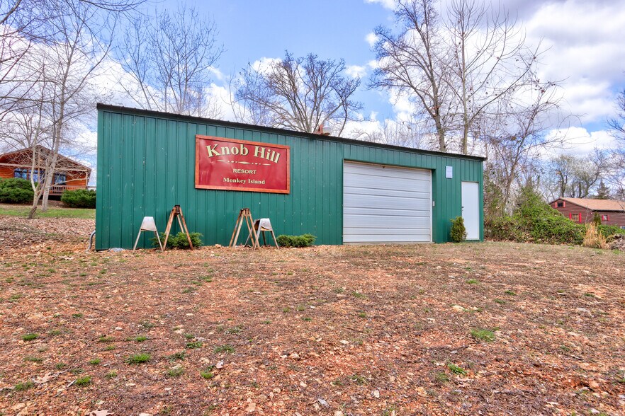 More Photos Of 27210 S Highway 125, Afton Apartments For Sale