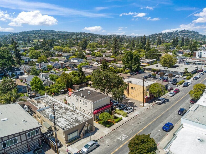More Photos Of 1176 Laurel St, San Carlos Storefront Retail Residential For Sale