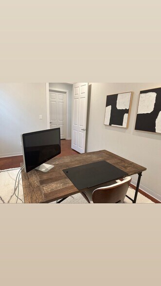 More Photos Of 711 W Bailey Boswell Rd, Saginaw Office For Lease