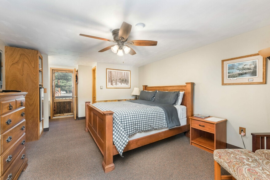 More Photos Of 1130 W Elkhorn Ave, Estes Park Hotel For Sale