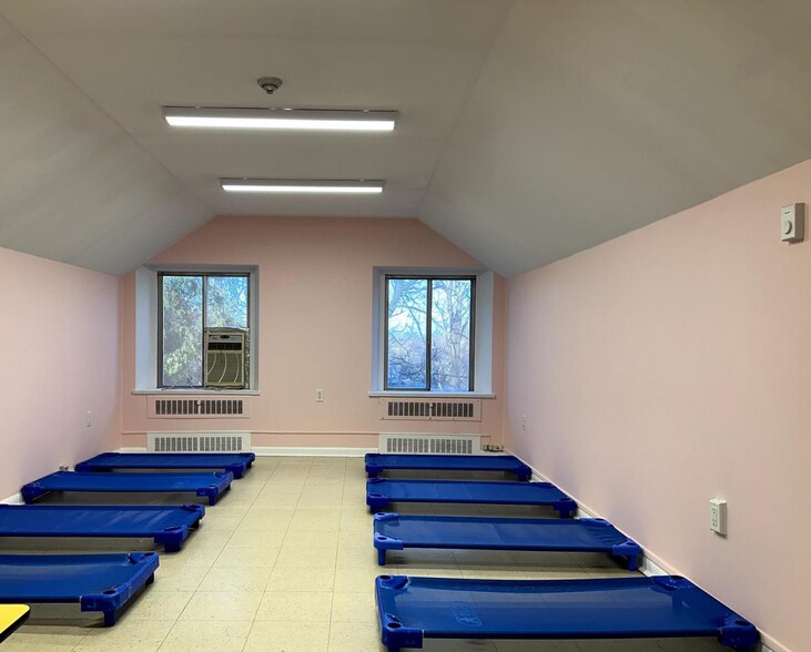 More Photos Of 83 Dunlop St, Richmond Hill Daycare Center For Sale