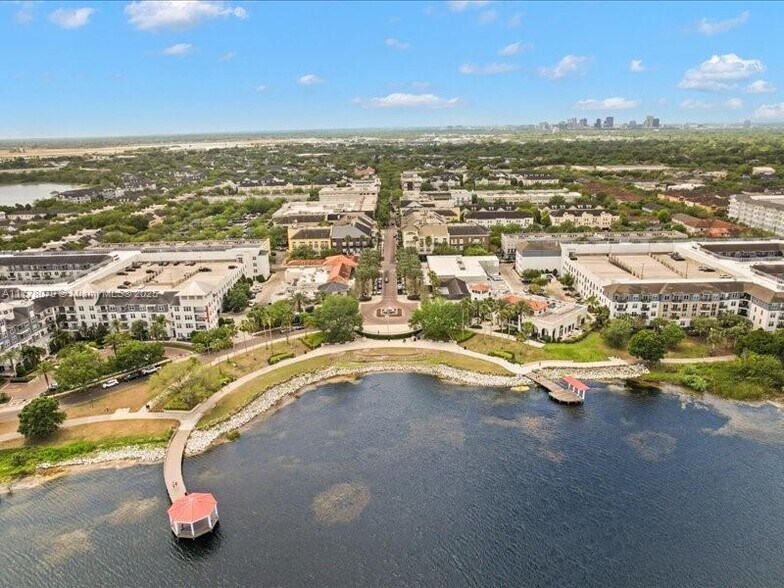 More Photos Of 1903 S Lakemont Ave, Winter Park Apartments For Sale