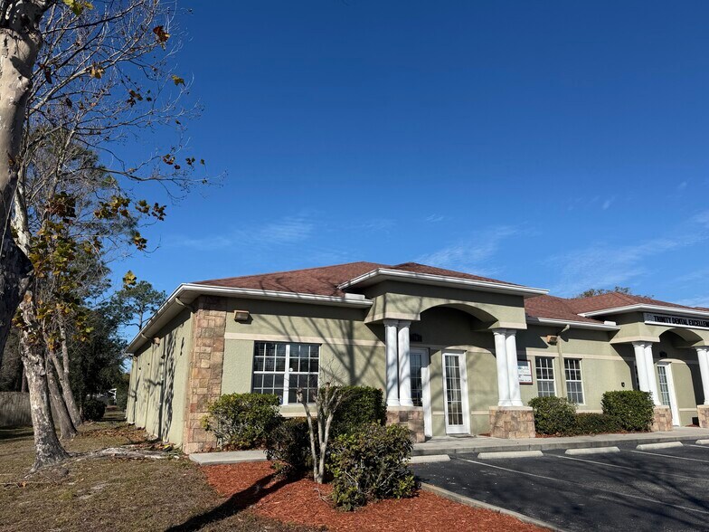 More Photos Of 2505-2511 Seven Springs Blvd, New Port Richey Office For Sale