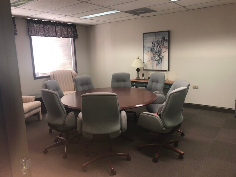 More Photos Of 271 US Highway 46, Fairfield Office For Lease