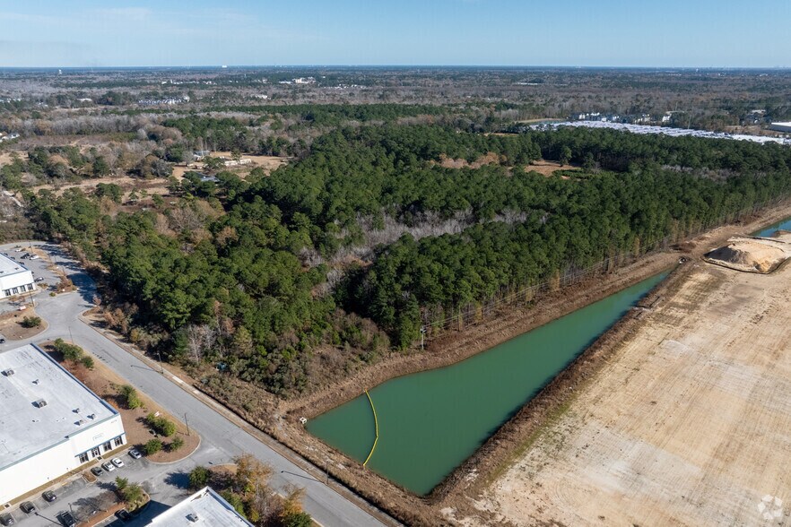 More Photos Of 4249 Crosspoint Dr, Ladson Unknown For Lease