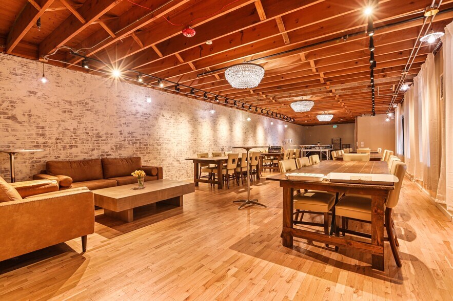 More Photos Of 2252 Larimer St, Denver Storefront Retail Residential For Sale