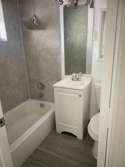 More Photos Of 1784 Normandy Dr, Miami Beach Apartments For Sale
