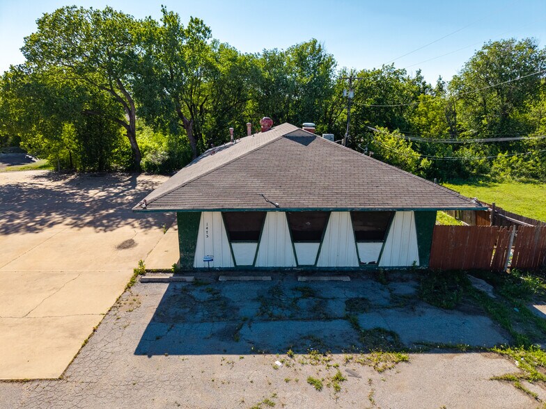 More Photos Of 1475 S Sunnylane Rd, Oklahoma City Freestanding For Sale