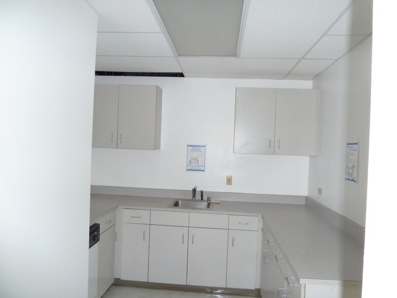 More Photos Of 1830 S Bannock St, Denver Manufacturing For Lease