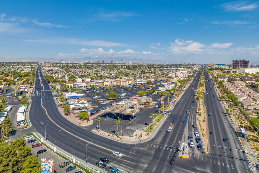 More Photos Of 5486-5566 Boulder Hwy, Las Vegas Unknown For Lease