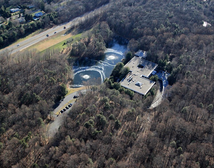 More Photos Of 584 Derby Milford Rd, Orange Office For Sale