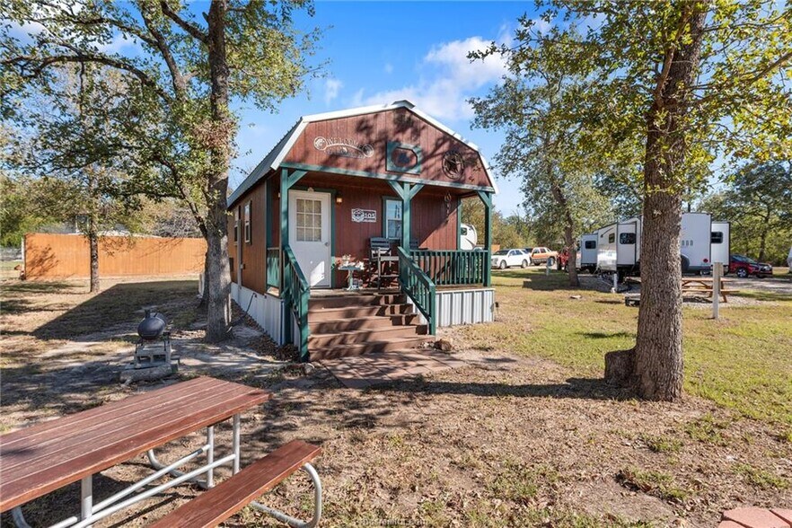 More Photos Of 105 Lake Forest Ln, Somerville Manufactured Housing Mobile Home Park For Sale