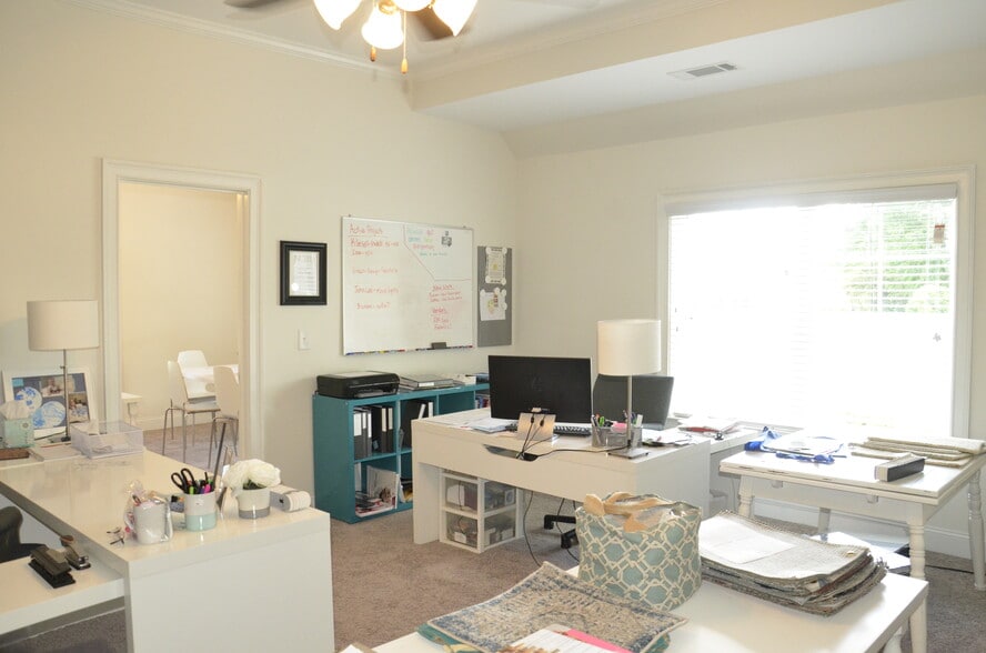 More Photos Of 4540 Lawrenceville Rd, Loganville Office Residential For Lease
