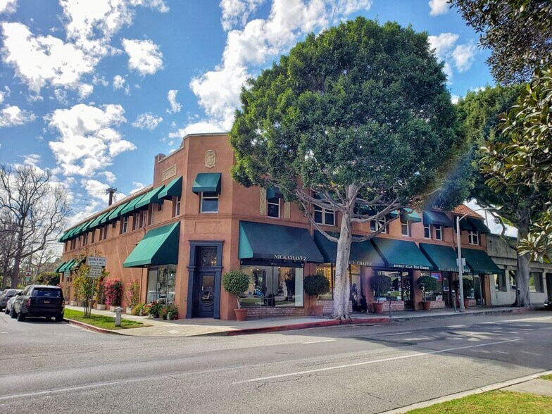More Photos Of 9032-9040 Burton Way, Beverly Hills Storefront Retail Office For Lease