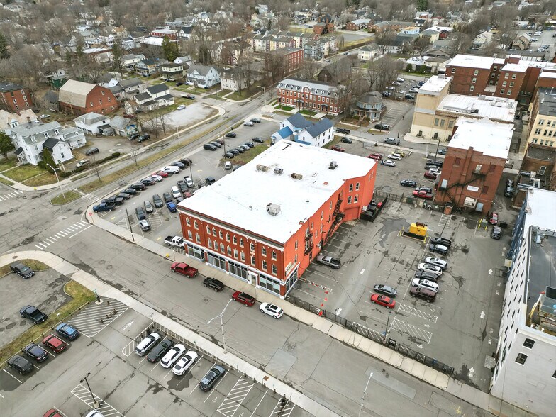 More Photos Of 42 Summer St, Pittsfield Medical For Sale